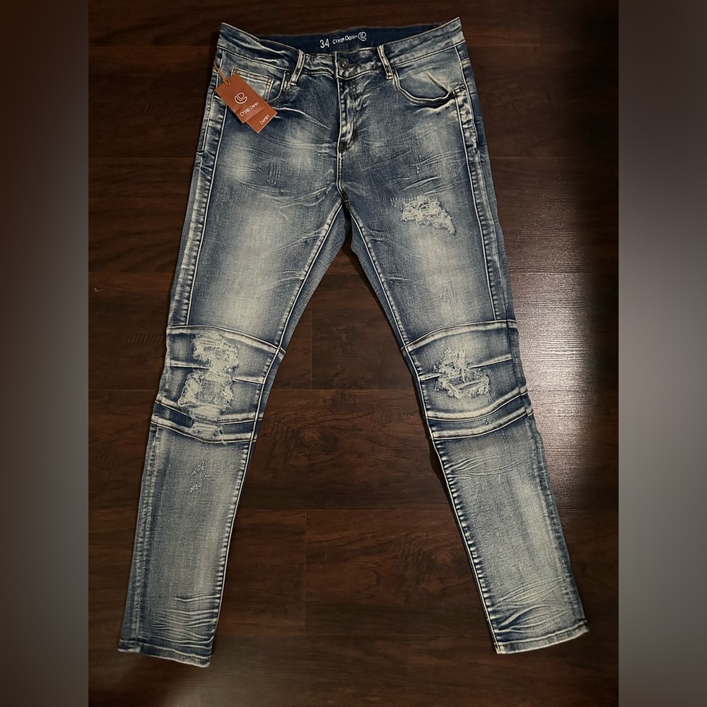 Brand New Jeans From “The Buckle” Retail Is $75.00 Asking $45.00